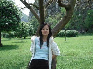 李小姐因投资咖啡厅缺乏资金，家里也没有办法资助。